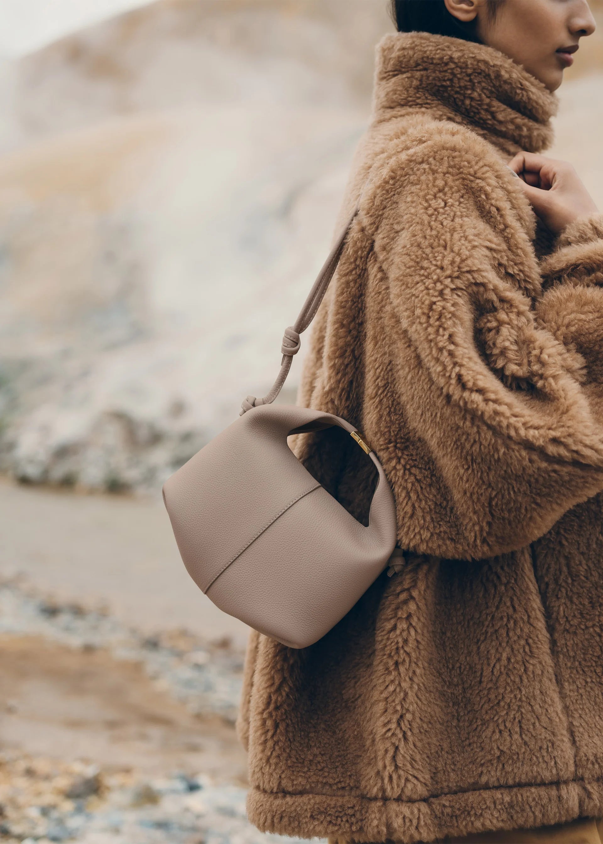 Célie - Grège Élégant