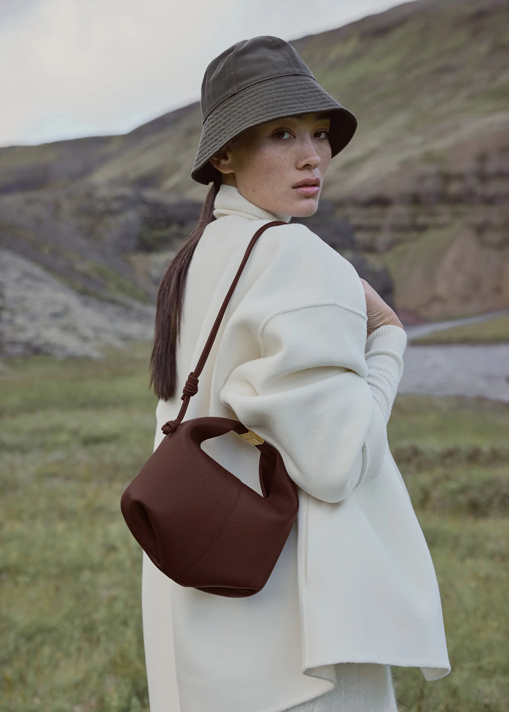 Célie - Cerise Santal