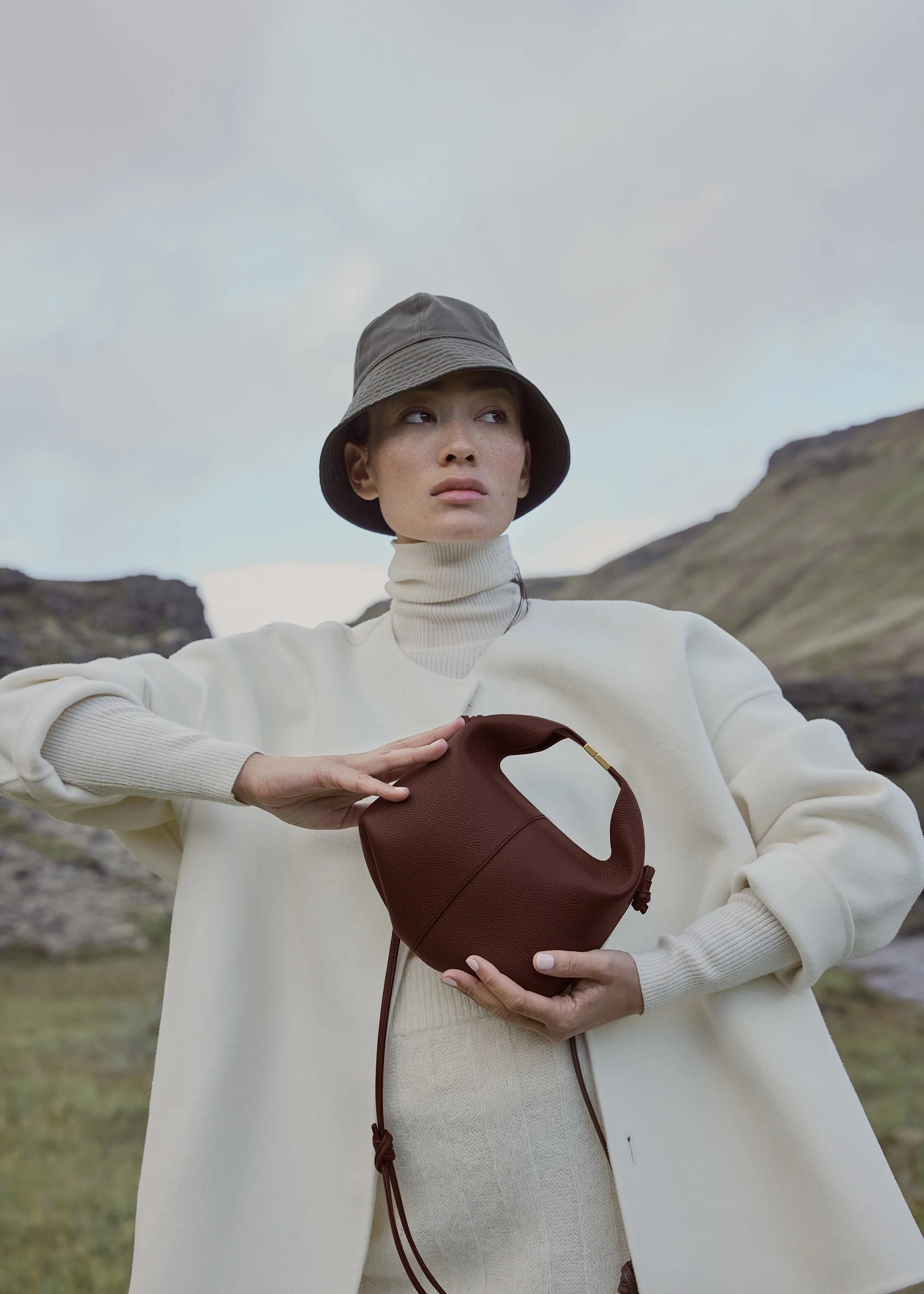 Célie - Cerise Santal