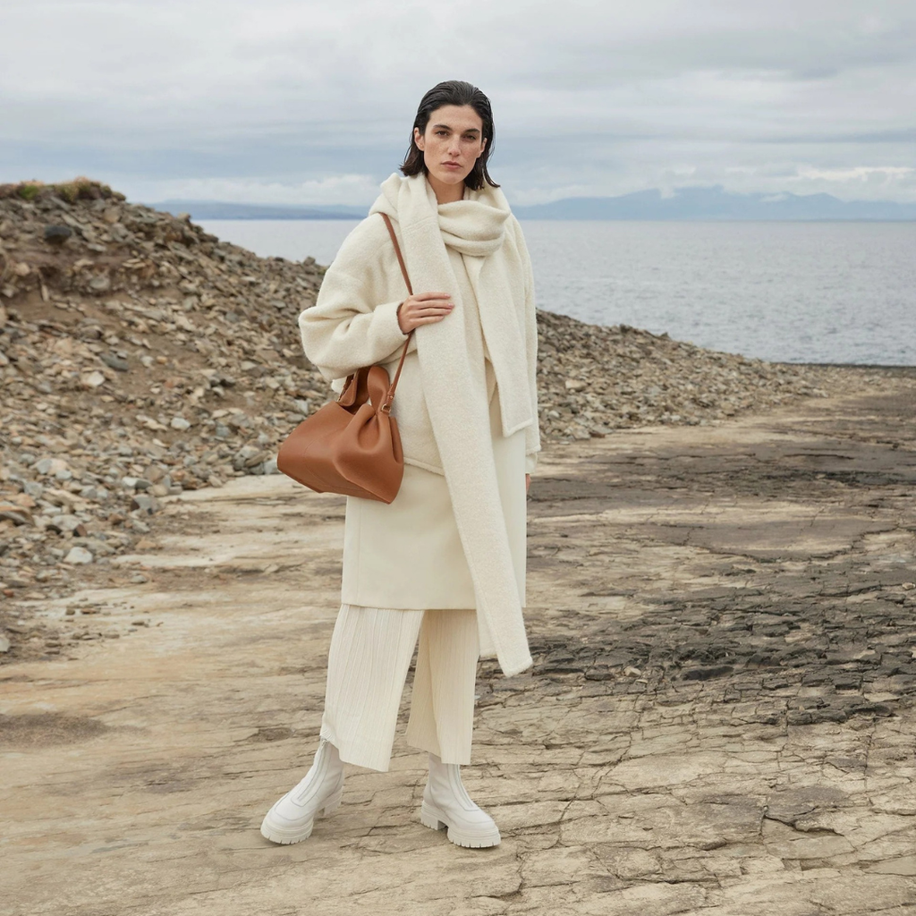 Louise - Caramel Parisien