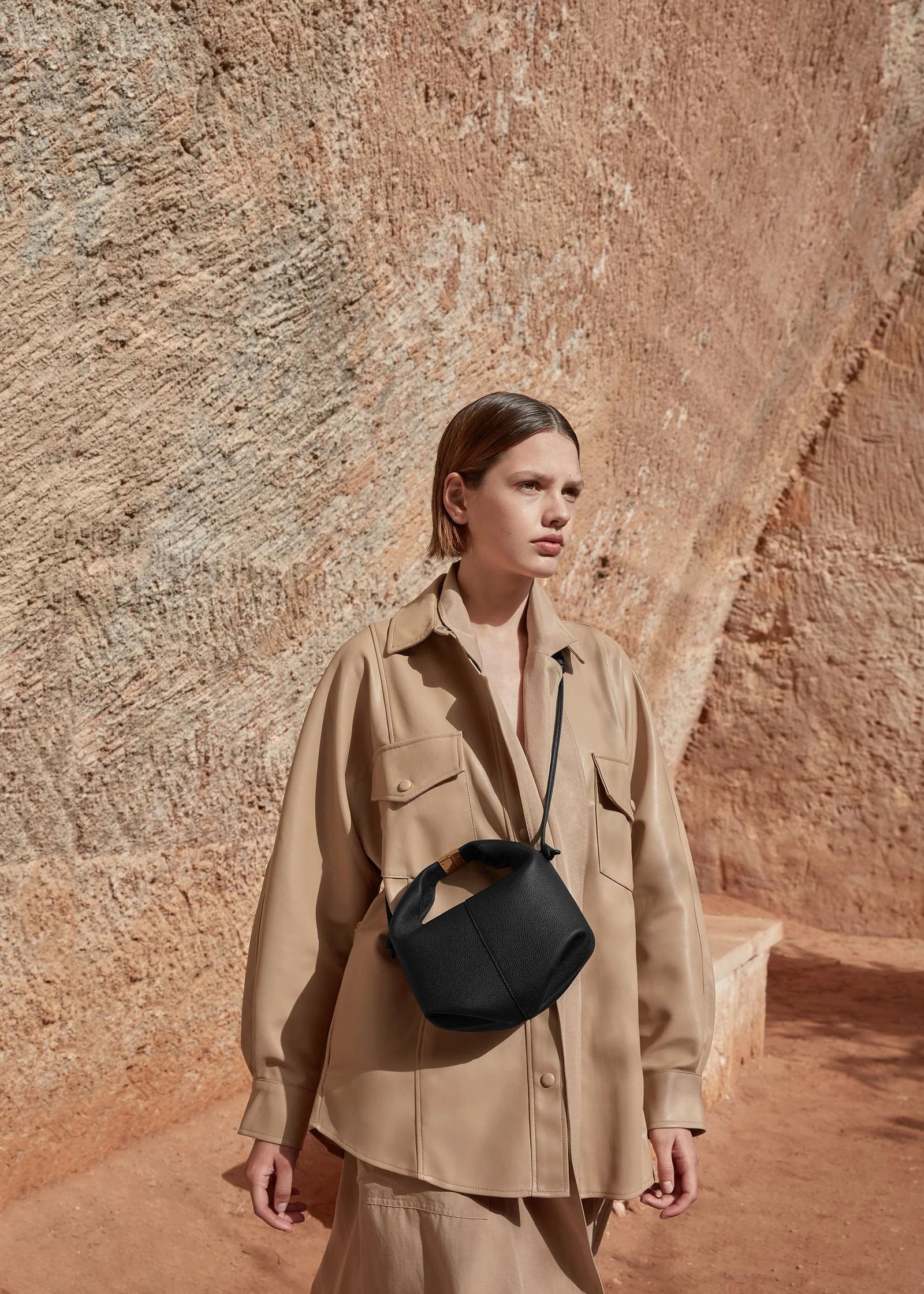 Célie - Noir Minuit