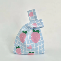 Tricotée - La Fraise Bleu